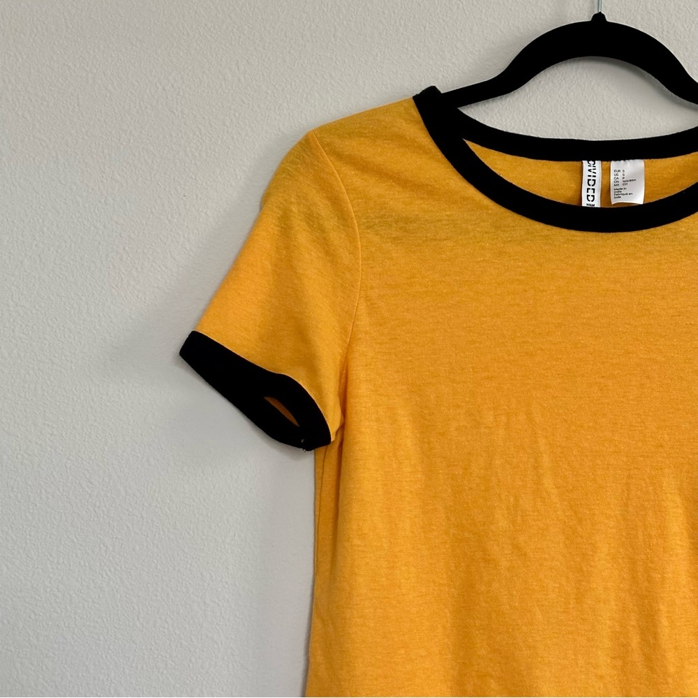 Yellow Shirt - Picture 3 of 4